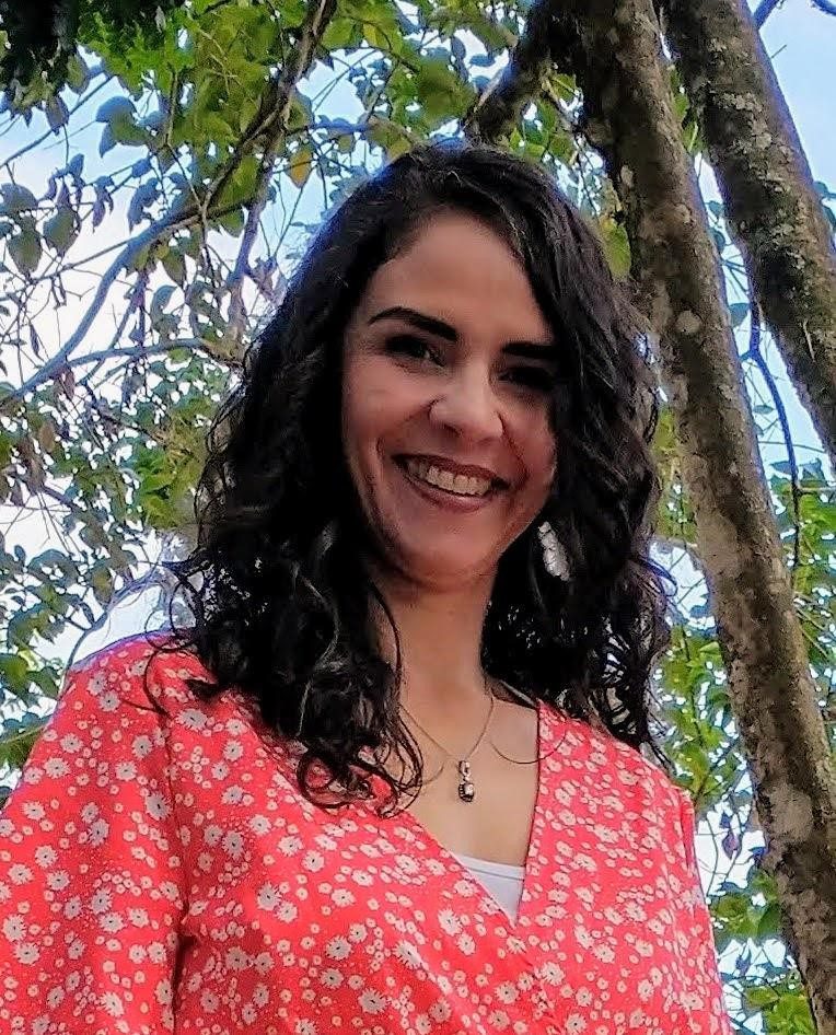 Joyce Pierce: Homeschool Mom, Tutor, and Pioneer